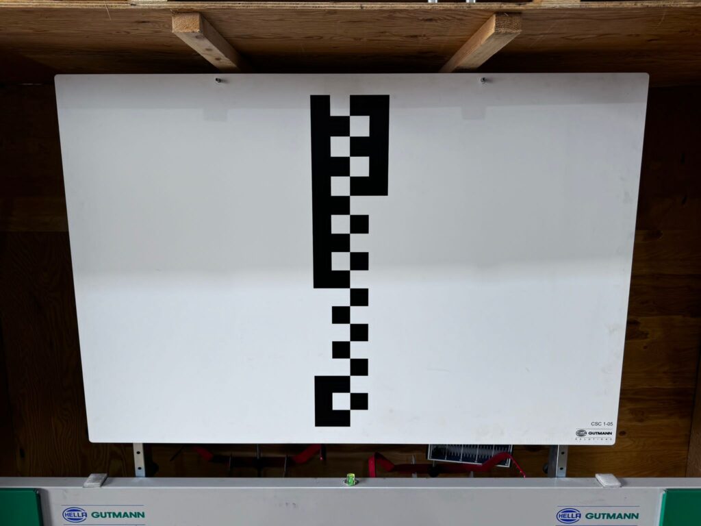 Home - Strathclyde Windscreens Home - Strathclyde Windscreens